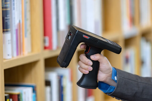 EDA51K RFID廣泛應(yīng)用在不同行業(yè).png EDA51K RFID廣泛應(yīng)用在不同行業(yè).png