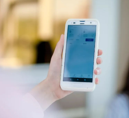 醫(yī)療移動(dòng)護(hù)理的“EDA56 5G白色版”移動(dòng)數(shù)據(jù)終端.png 醫(yī)療移動(dòng)護(hù)理的“EDA56 5G白色版”移動(dòng)數(shù)據(jù)終端.png